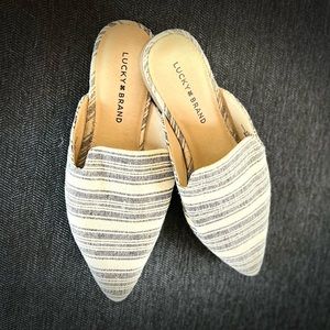 Lucky Brand women’s 8.5 M slide mule flats gray with ivory striped material